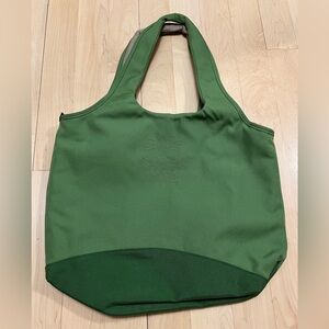 Crumpler The Headaitch Large Green Tote Shoulder Bag